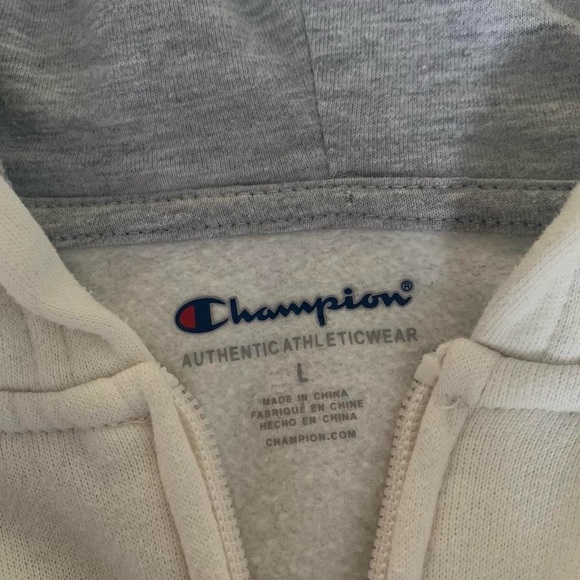 super cute champion sweater!! - Picture 4 of 5